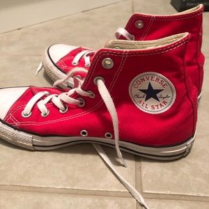red high top chuck taylor converse